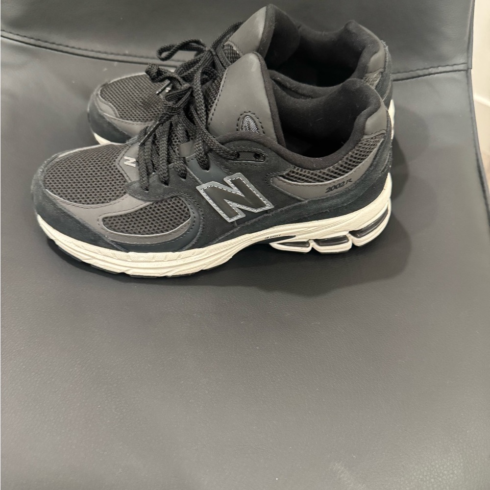 New Balance Kids Black Sneakers